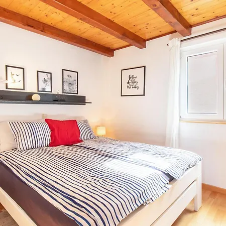 Beautiful In With House Sea View Apartment *